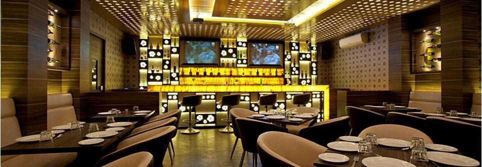 Hotel Plaza Мумбаи Экстерьер фото